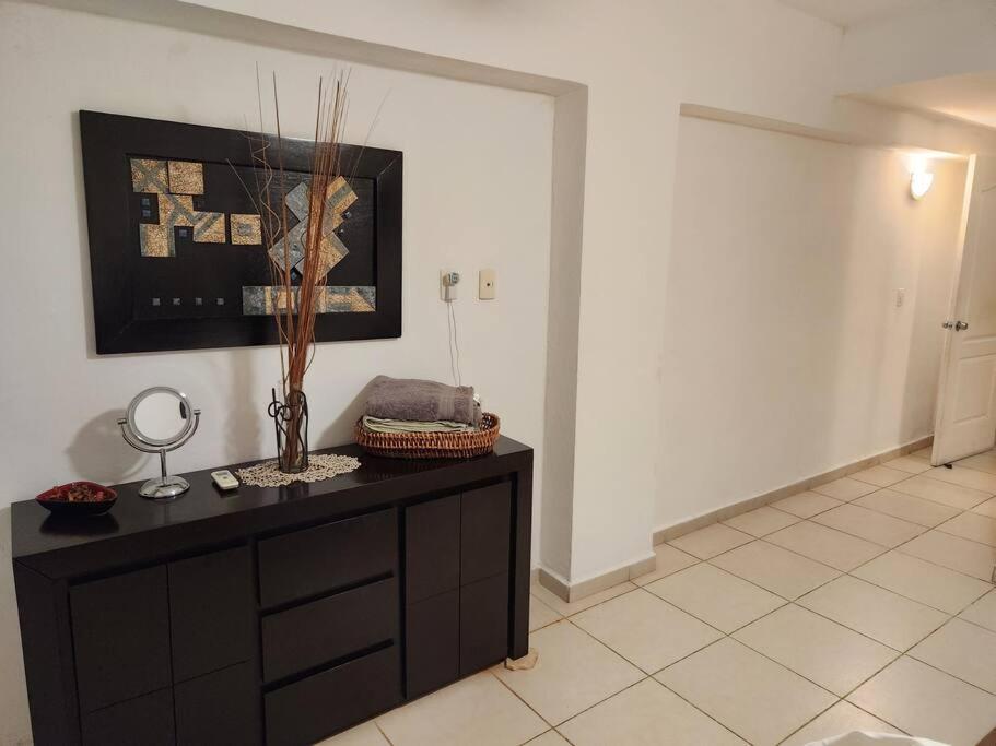Departamento De Lujo. Seguridad 24. Playa A Pasos. Apartment Acapulco Exterior photo